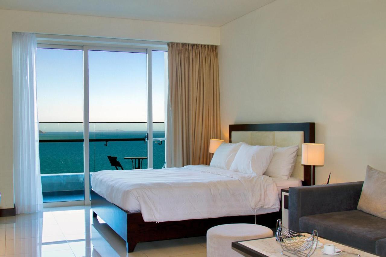 Aparthotel Neo Century Sea View Nha Trang Extérieur photo